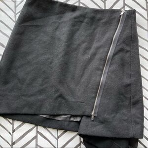 NWT Gap Asymmetrical Black Skirt with Zipper